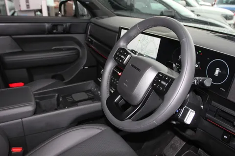 DF25COH Hyundai Santa Fe 1.6 TGDi Plug-in Hybrid Calligraphy 5dr 4WD Auto Thumbnail #21