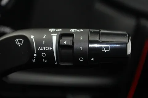 DF25COH Hyundai Santa Fe 1.6 TGDi Plug-in Hybrid Calligraphy 5dr 4WD Auto Thumbnail #31