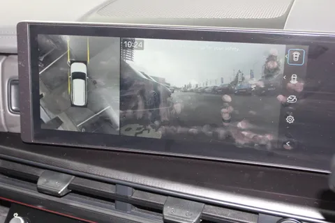 DF25COH Hyundai Santa Fe 1.6 TGDi Plug-in Hybrid Calligraphy 5dr 4WD Auto Thumbnail #38