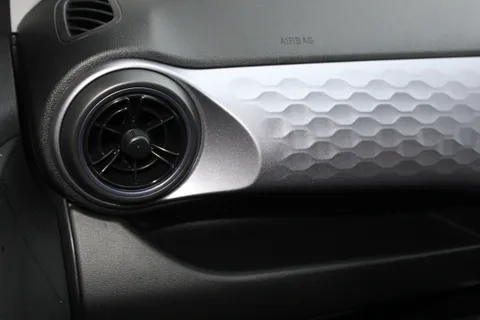 ET24TVL Hyundai i10 1.0 [63] Premium 5dr Auto [Nav] Thumbnail #10