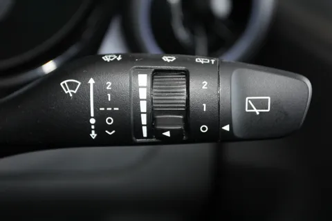 ET24TVL Hyundai i10 1.0 [63] Premium 5dr Auto [Nav] Thumbnail #22