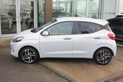 ET24TVL Hyundai i10 1.0 [63] Premium 5dr Auto [Nav] Thumbnail #32