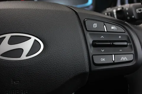 ET24TWN Hyundai i10 1.0 [63] Premium 5dr Auto [Nav] Thumbnail #20