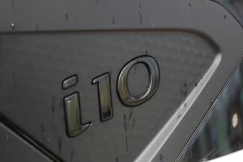 ET24THX Hyundai i10 1.0 [63] Premium 5dr Auto [Nav] Thumbnail #30