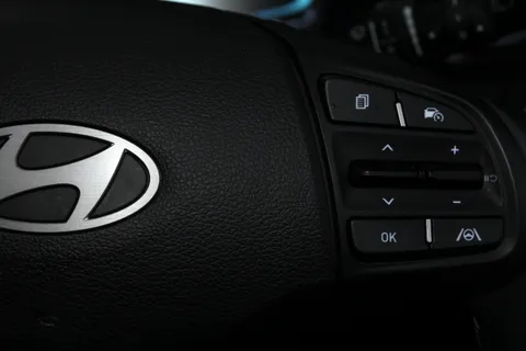 ET24THX Hyundai i10 1.0 [63] Premium 5dr Auto [Nav] Thumbnail #22