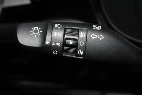 ET24THX Hyundai i10 1.0 [63] Premium 5dr Auto [Nav] Thumbnail #23