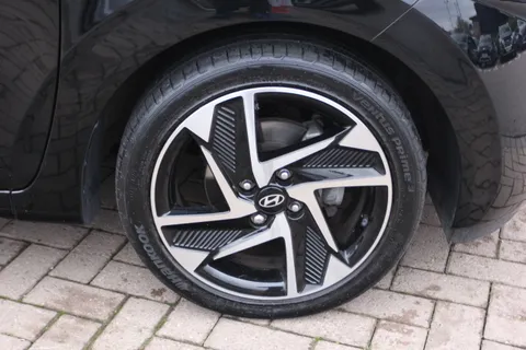 ET24TSO Hyundai i10 1.0 [63] Premium 5dr Auto [Nav] Thumbnail #11