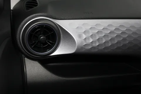 ET24TSO Hyundai i10 1.0 [63] Premium 5dr Auto [Nav] Thumbnail #29