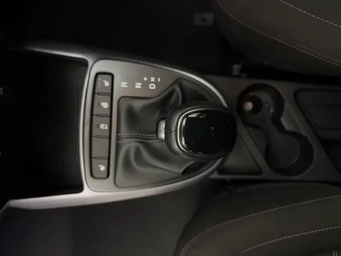 ET24NUW Hyundai i10 1.0 [63] Premium 5dr Auto [Nav] Thumbnail #15