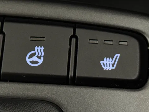 ET24NUW Hyundai i10 1.0 [63] Premium 5dr Auto [Nav] Thumbnail #25