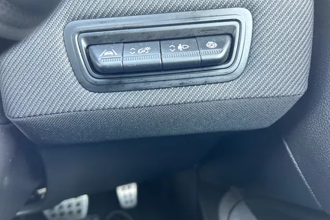 VN24ZGC Renault Clio 1.6 E-TECH full hybrid 145 Esprit Alpine 5dr Auto Thumbnail #16