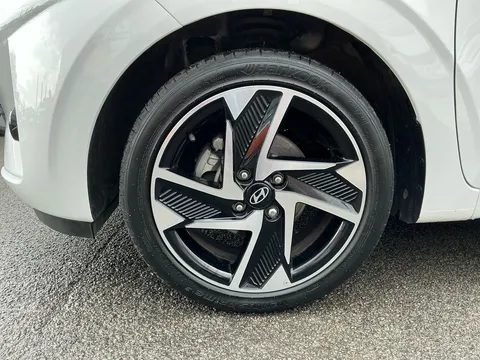 ET24TVD Hyundai i10 1.0 [63] Premium 5dr Auto [Nav] Thumbnail #9