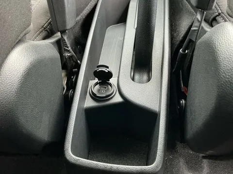 ET24TVD Hyundai i10 1.0 [63] Premium 5dr Auto [Nav] Thumbnail #21