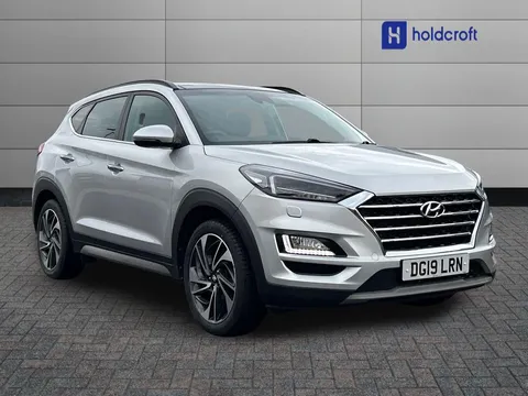 DG19LRN Hyundai Tucson 1.6 CRDi 136 Premium SE 5dr 2WD Thumbnail #2