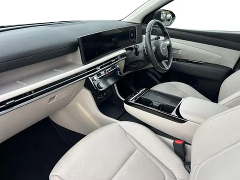 LG74MWM Hyundai Tucson 1.6T Hybrid Ultimate 5dr Auto Thumbnail #13