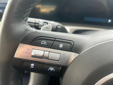 LG74MWM Hyundai Tucson 1.6T Hybrid Ultimate 5dr Auto Thumbnail #36