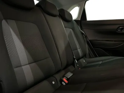 DS73GXY Hyundai i20 1.0T GDi Premium 5dr Thumbnail #13