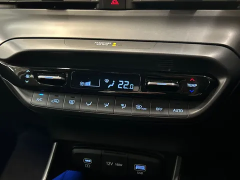 DS73GXY Hyundai i20 1.0T GDi Premium 5dr Thumbnail #21