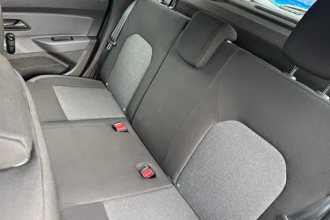 BJ23XAS Dacia Duster 1.0 TCe 90 Essential 5dr Thumbnail #10