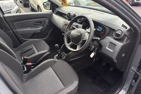BJ23XAS Dacia Duster 1.0 TCe 90 Essential 5dr Thumbnail #14