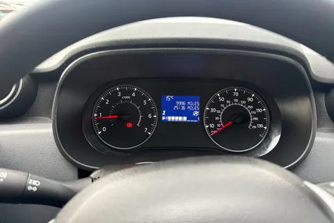 BJ23XAS Dacia Duster 1.0 TCe 90 Essential 5dr Thumbnail #26