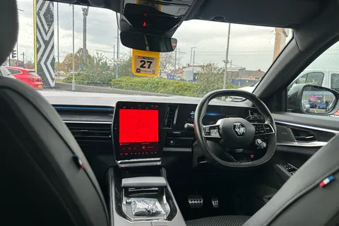 BN73ZKG Renault Austral E-Tech FHEV Iconic Esprit Alpine 5dr Auto 4C Thumbnail #11