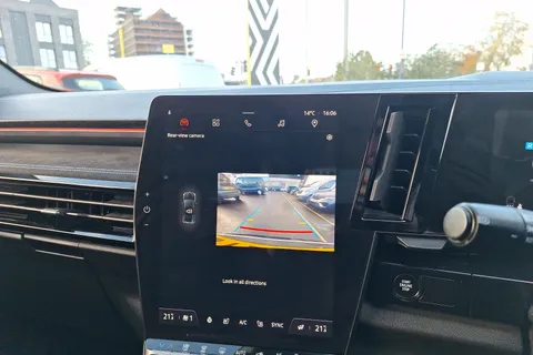 DY24XUS Renault Austral E-Tech FHEV Techno Esprit Alpine 5dr Auto Thumbnail #28