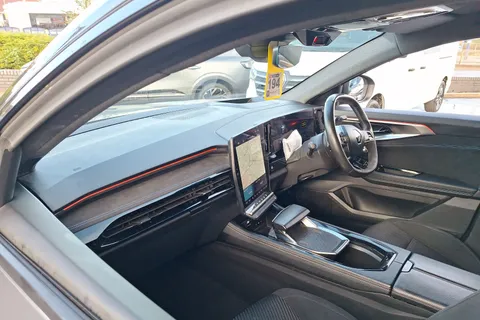 DY24XUS Renault Austral E-Tech FHEV Techno Esprit Alpine 5dr Auto Thumbnail #31