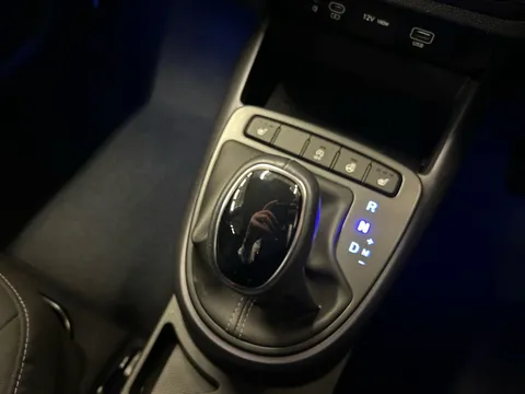 ET24UAH Hyundai i10 1.0 [63] Premium 5dr Auto [Nav] Thumbnail #16