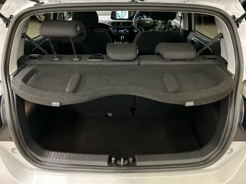 ET24UAH Hyundai i10 1.0 [63] Premium 5dr Auto [Nav] Thumbnail #17