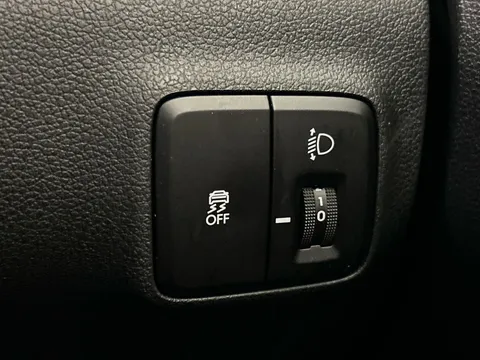 ET24UAH Hyundai i10 1.0 [63] Premium 5dr Auto [Nav] Thumbnail #21