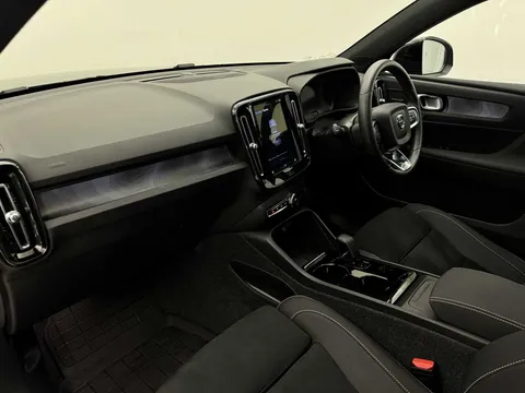 DY24XJB Volvo XC40 300kW Recharge Twin Ultimate 82kWh 5dr AWD Auto Thumbnail #13