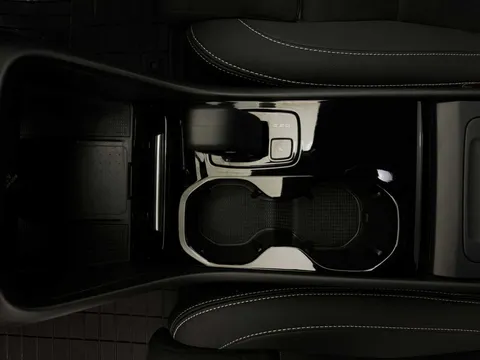 DY24XJB Volvo XC40 300kW Recharge Twin Ultimate 82kWh 5dr AWD Auto Thumbnail #16