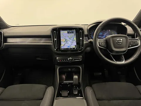 DY24XJB Volvo XC40 300kW Recharge Twin Ultimate 82kWh 5dr AWD Auto Thumbnail #27