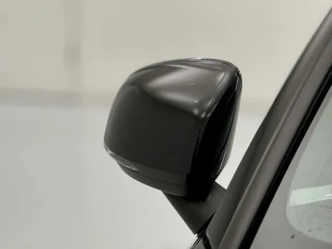 DY24XJB Volvo XC40 300kW Recharge Twin Ultimate 82kWh 5dr AWD Auto Thumbnail #29