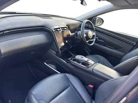 MW22DFL Hyundai Tucson 1.6 TGDi Hybrid 230 Ultimate 5dr 2WD Auto Thumbnail #4