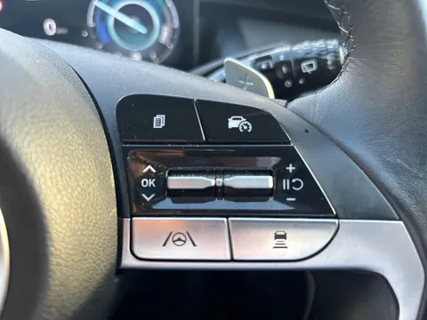 MW22DFL Hyundai Tucson 1.6 TGDi Hybrid 230 Ultimate 5dr 2WD Auto Thumbnail #23