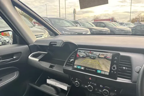 MM73TMU Honda Jazz 1.5 i-MMD Hybrid Advance 5dr eCVT Thumbnail #20