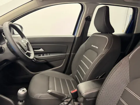 DY22ALO Dacia Duster 1.3 TCe 130 Prestige 5dr Thumbnail #13