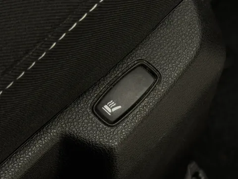 DY22ALO Dacia Duster 1.3 TCe 130 Prestige 5dr Thumbnail #22