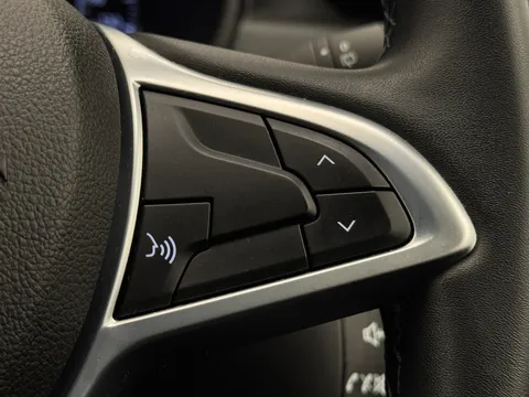 DY22ALO Dacia Duster 1.3 TCe 130 Prestige 5dr Thumbnail #24