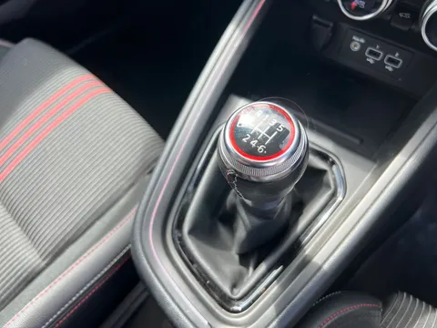 DS71LHG Renault Clio 1.0 TCe 90 RS Line 5dr Thumbnail #11