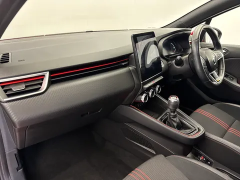 DP72GZO Renault Clio 1.0 TCe 90 RS Line 5dr Thumbnail #11