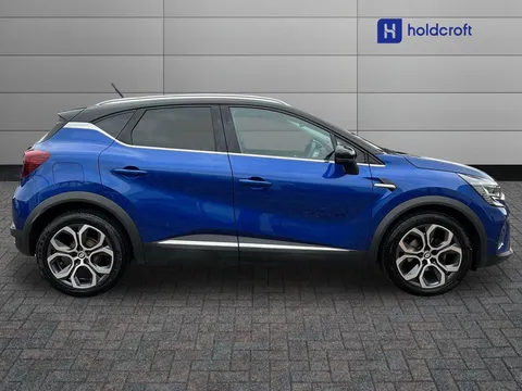 BN22MYO Renault Captur 1.3 TCE 140 SE Edition 5dr Thumbnail #7