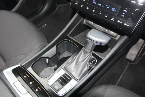 DA23KRN Hyundai Tucson 1.6 TGDi 48V MHD Premium 5dr 2WD DCT Thumbnail #27