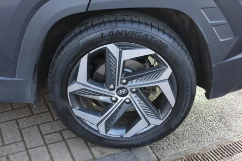 DC22HNR Hyundai Tucson 1.6 TGDi Hybrid 230 Ultimate 5dr 2WD Auto Thumbnail #8