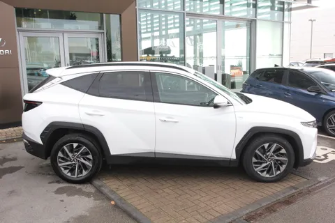DF72XRA Hyundai Tucson 1.6 TGDi 48V MHD Premium 5dr 2WD DCT Thumbnail #6