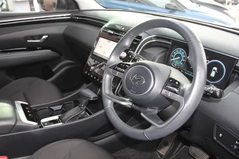 DF72XRA Hyundai Tucson 1.6 TGDi 48V MHD Premium 5dr 2WD DCT Thumbnail #19