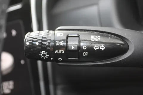 DF72XRA Hyundai Tucson 1.6 TGDi 48V MHD Premium 5dr 2WD DCT Thumbnail #25