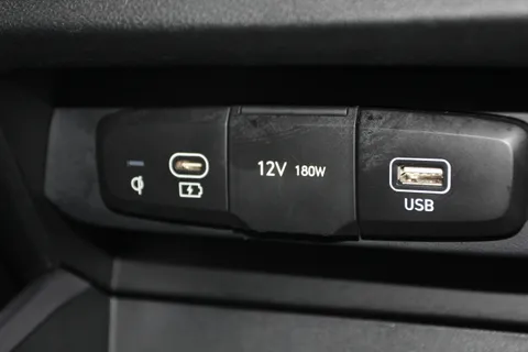 ET24TTU Hyundai i10 1.0 [63] Premium 5dr Auto [Nav] Thumbnail #25